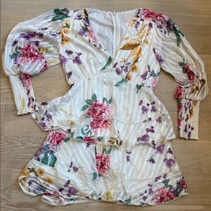 KEEPSAKE the Label White Floral Tiered V‑Neck Mini Dress